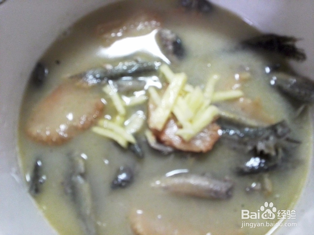 <b>猴头菇泥鳅汤的做法</b>