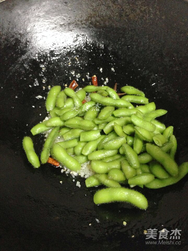 凉拌毛豆的做法