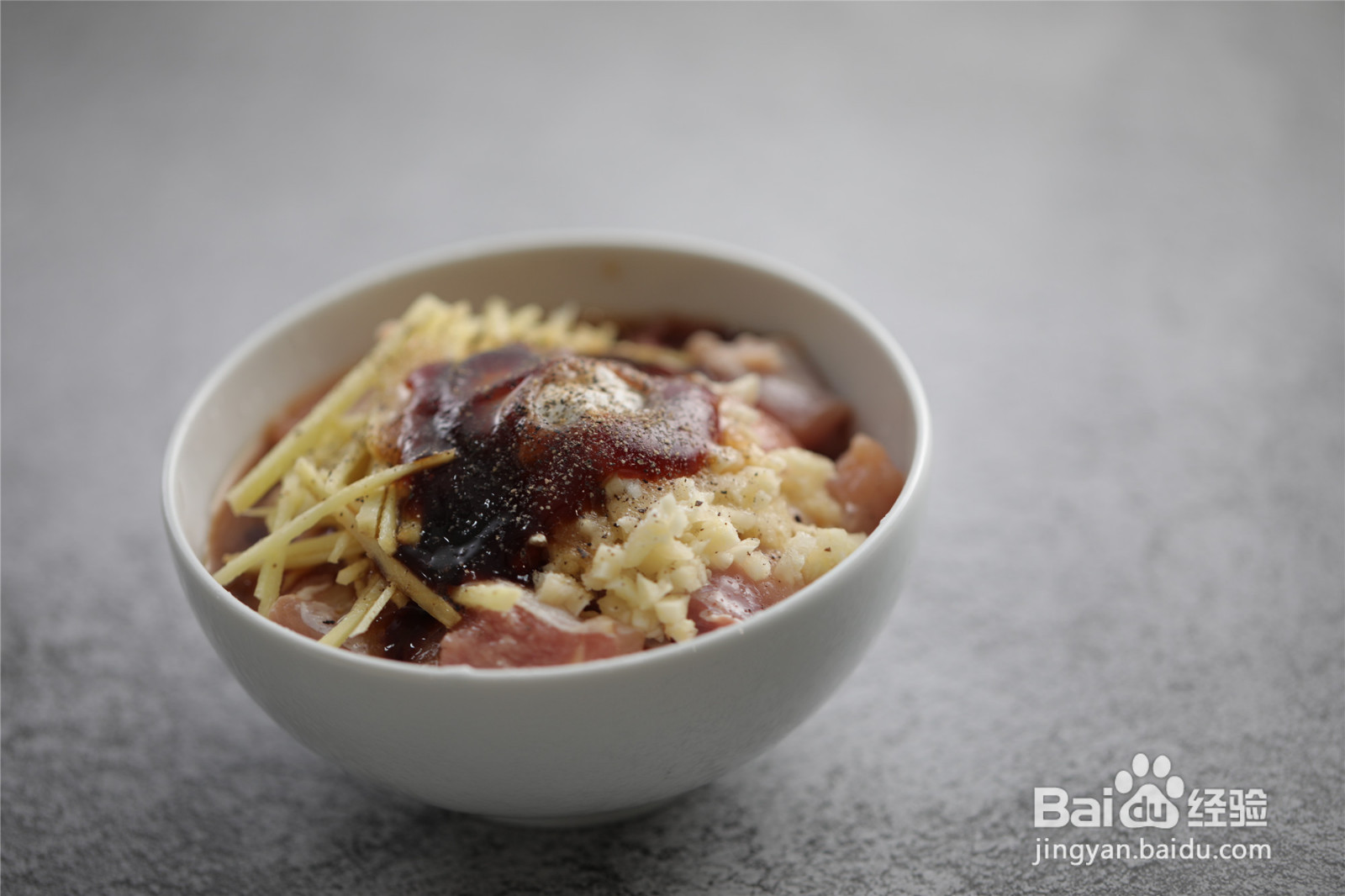 土豆鸡腿肉焖饭的做法