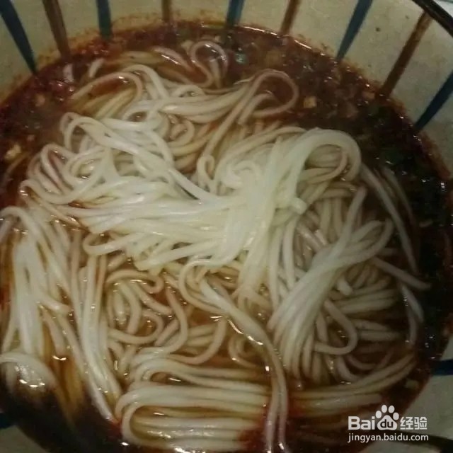如何自制麻辣小面