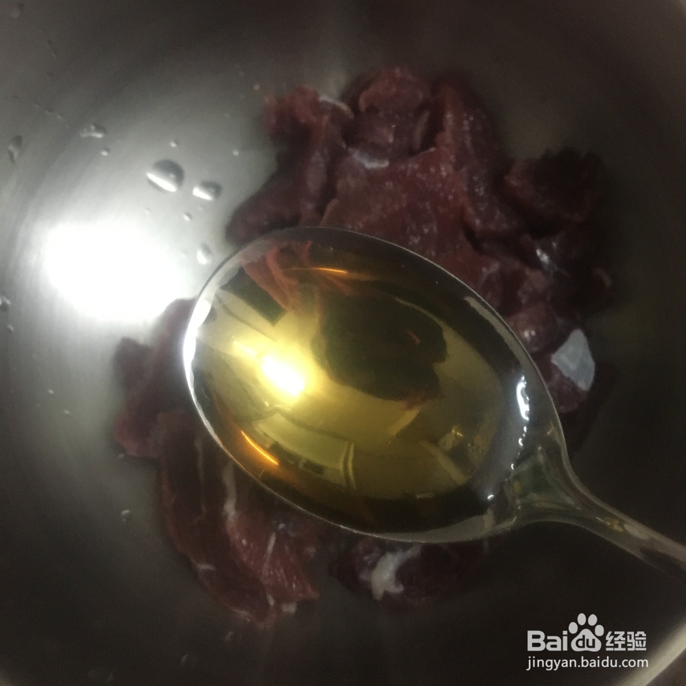 牛肉炒白菜的家常做法