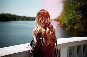 如何克服内心的自卑