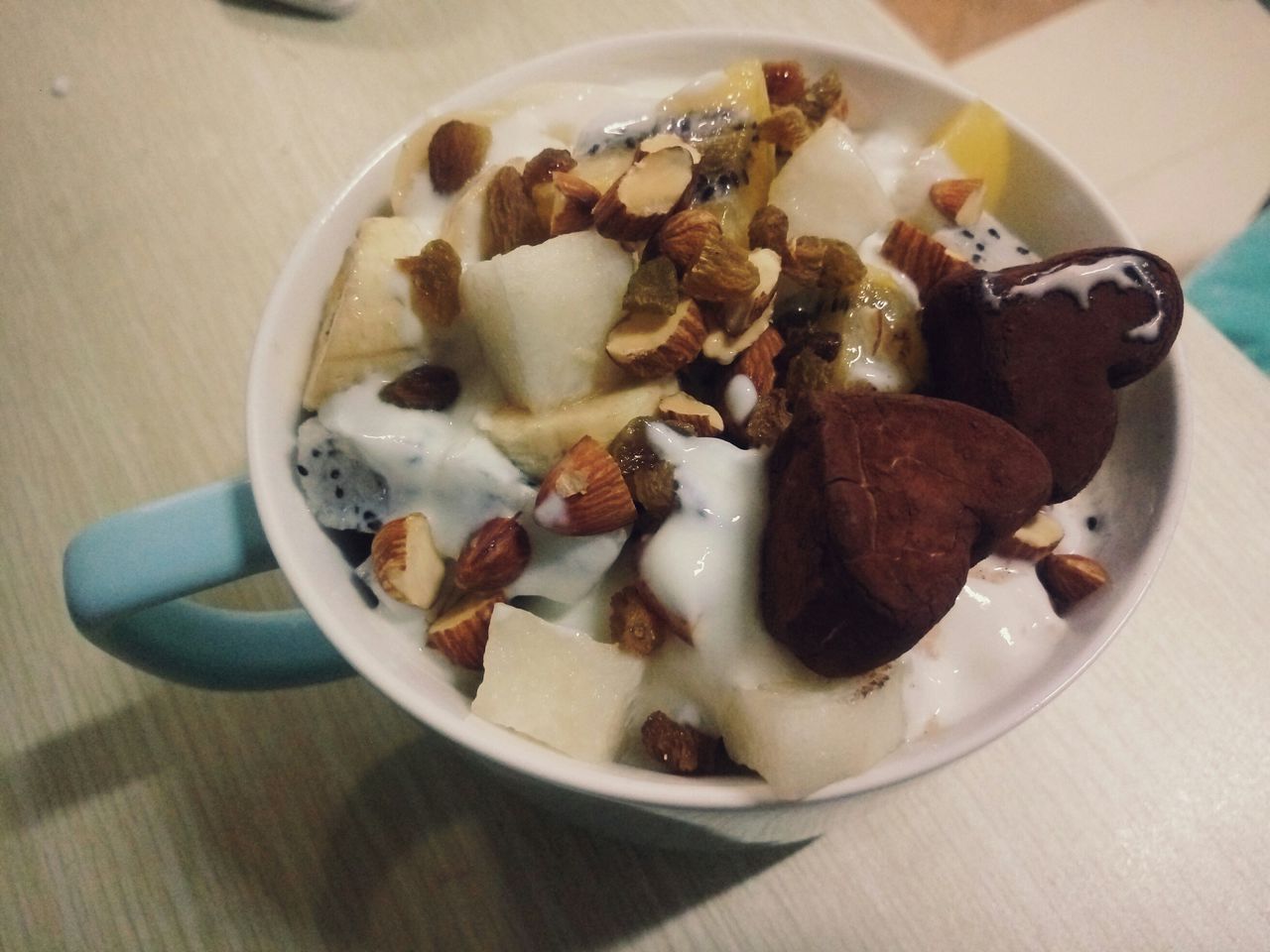 缤纷爱心水果酸奶沙拉，炎炎的夏日来一个！