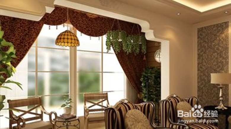 三面窗户的阳台怎么安窗帘