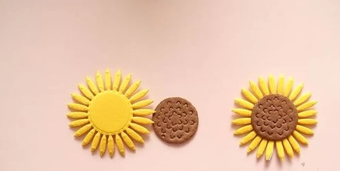 海绵纸向日葵制作方法