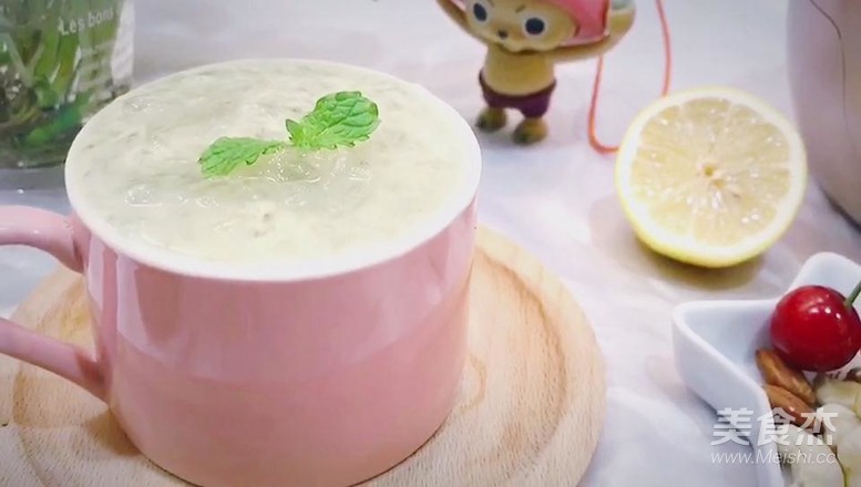 牛油果燕窝奶昔