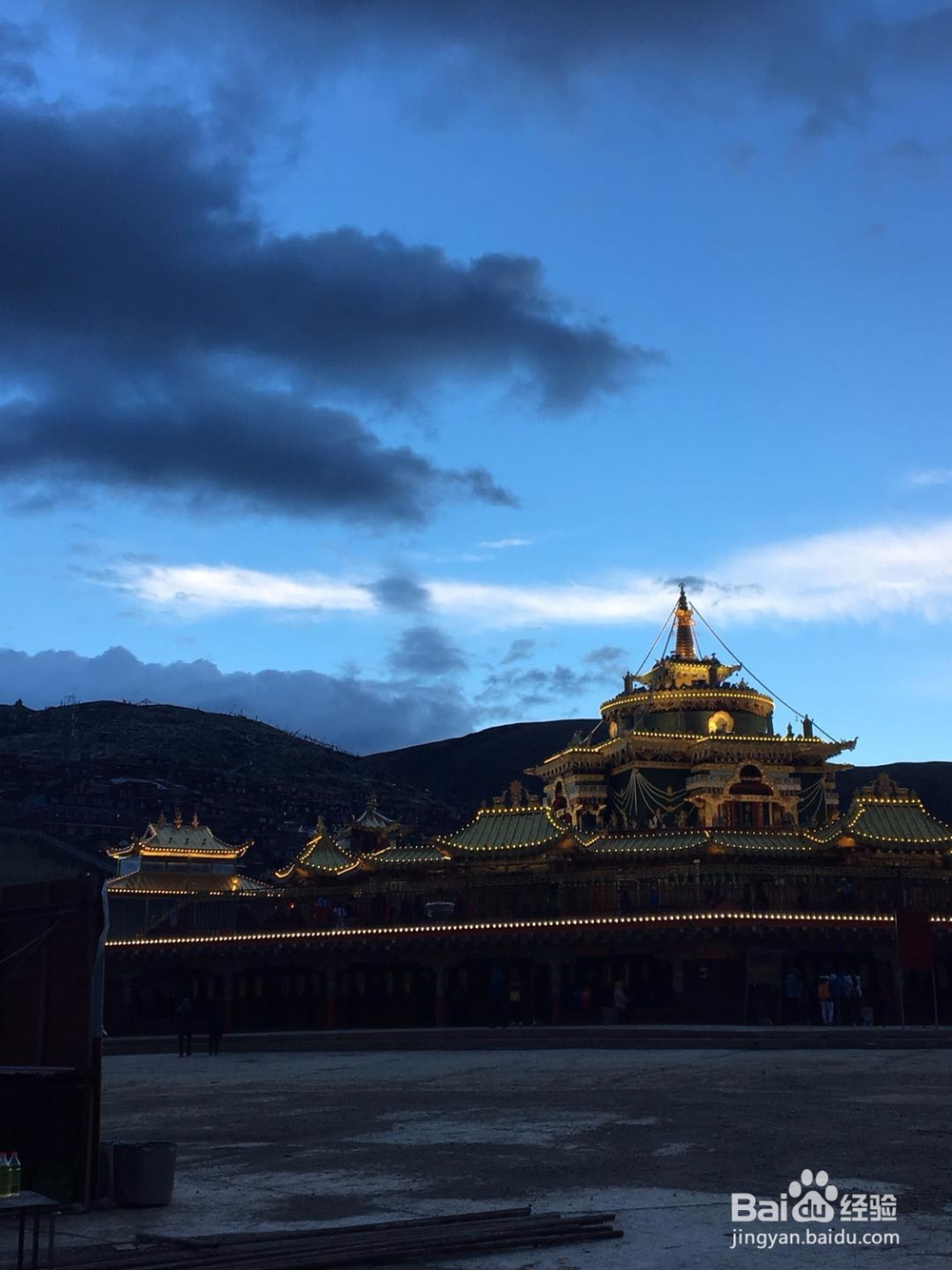 如何在川西色达玩得尽兴 少留遗憾