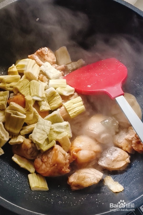妈妈的笋干烧鸡腿