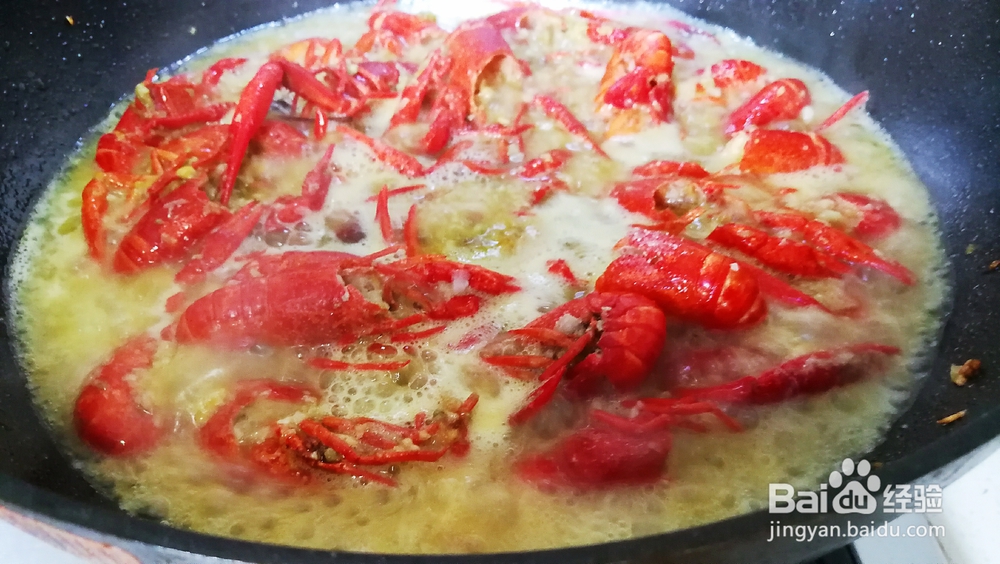 懒人做蒜泥小龙虾