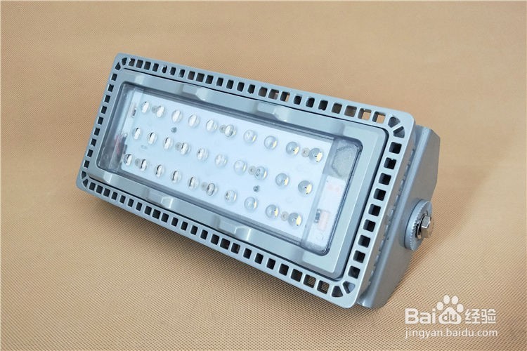 NFC9281-50WLED泛光灯壁挂式安装