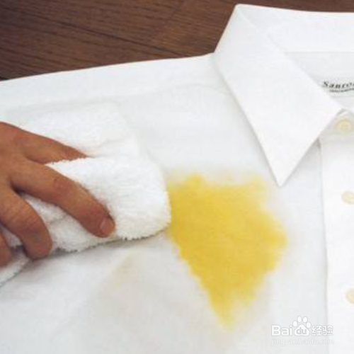 裤子上的油渍怎么洗掉