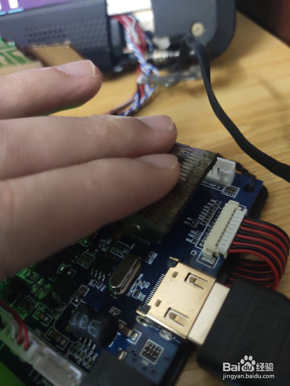 HDMI驱动板芯片非常烫怎么办？