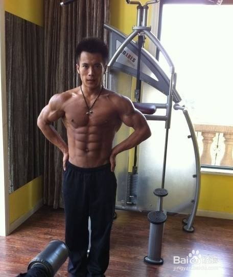 健身教练怎么打造属于自己的王字腹肌