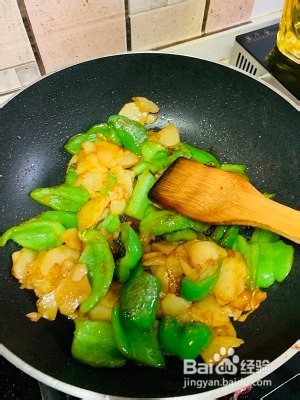 不一样的青椒土豆片