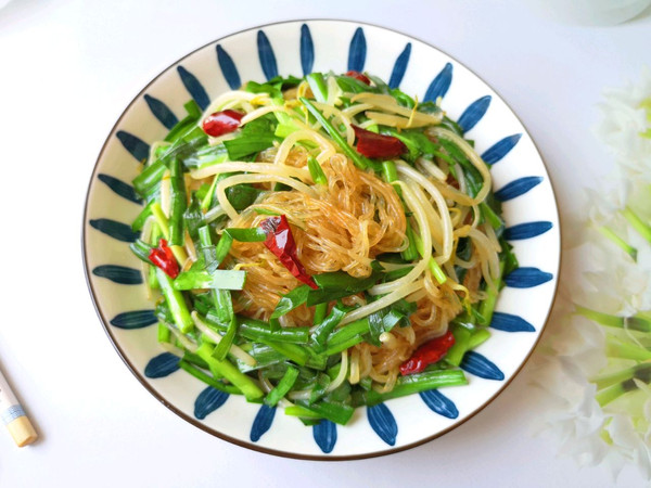 韭菜豆芽炒粉丝