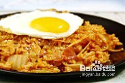 辣白菜炒饭怎么做