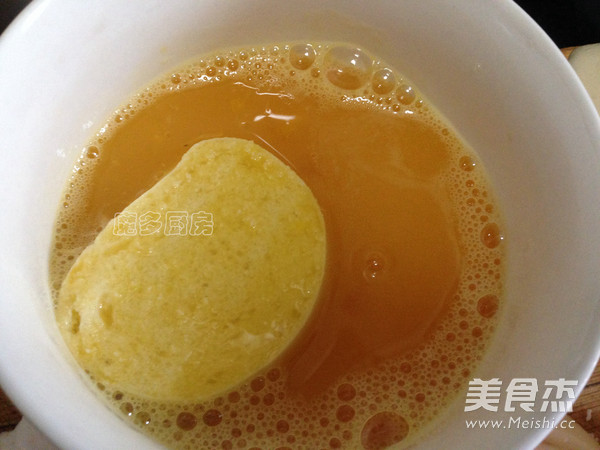 蛋煎馒头片的做法