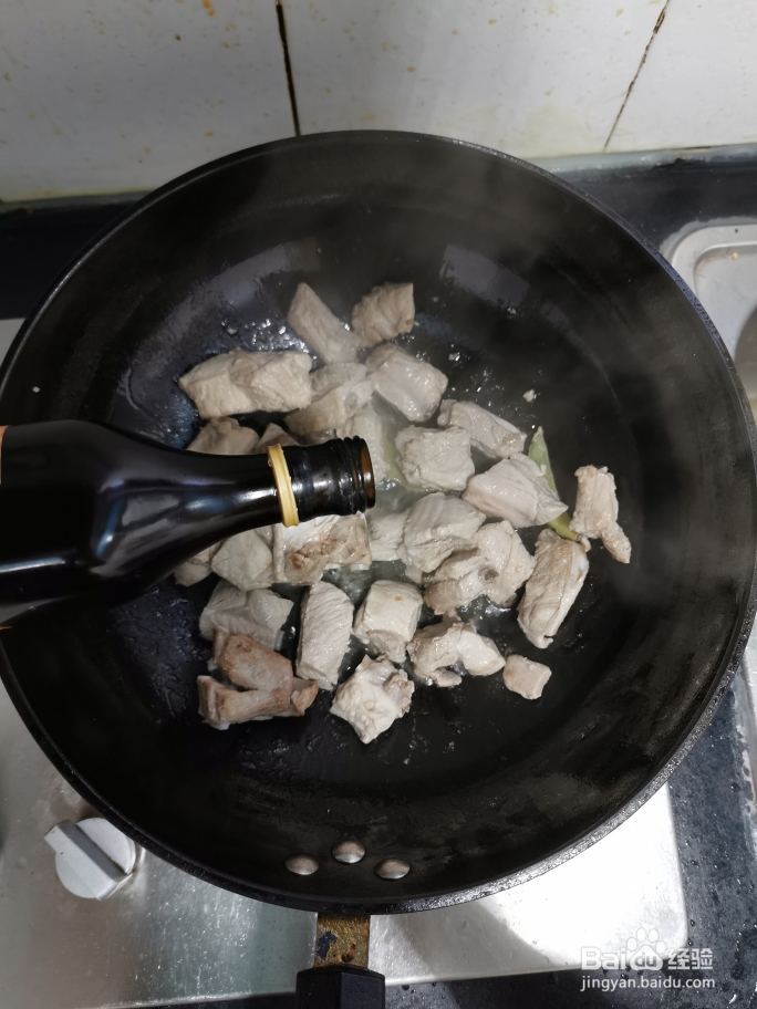 如何做玉米排骨汤?