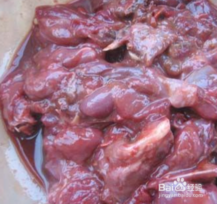 红酒烧兔肉的做法