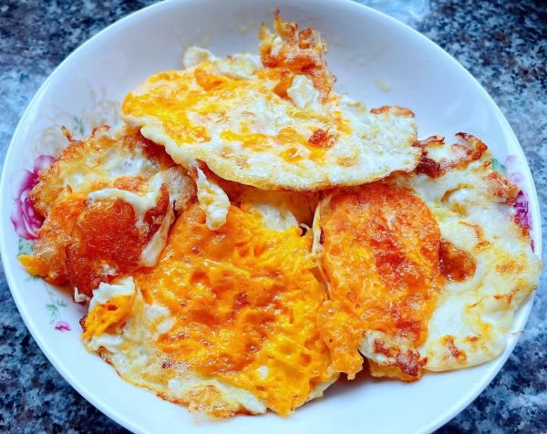 排骨番茄煎蛋荞麦面