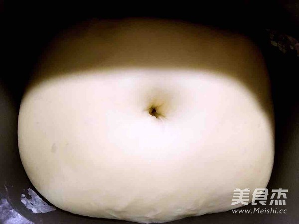 葱香肉松面包卷