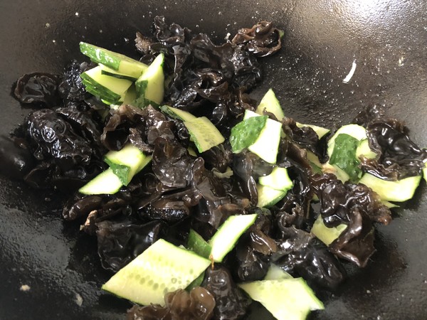木须肉的家常做法视频教程