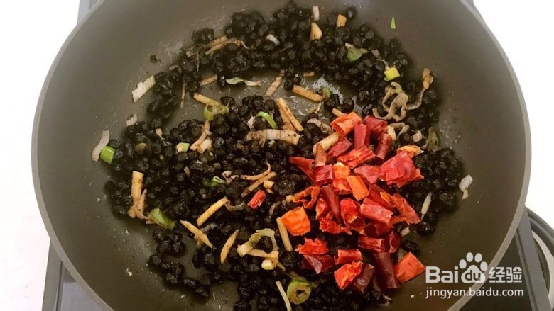 中国传统特色佳肴-豉香蒸排骨