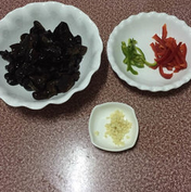 凉拌黑木耳的制作方法