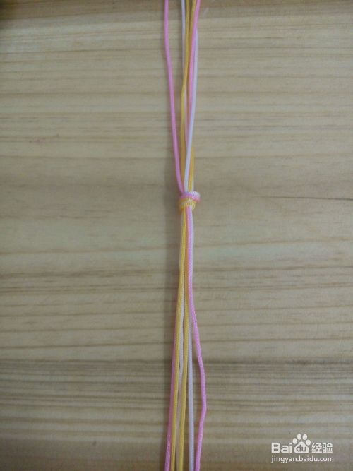 手工编织;情侣手链（男士)的简单编织方法