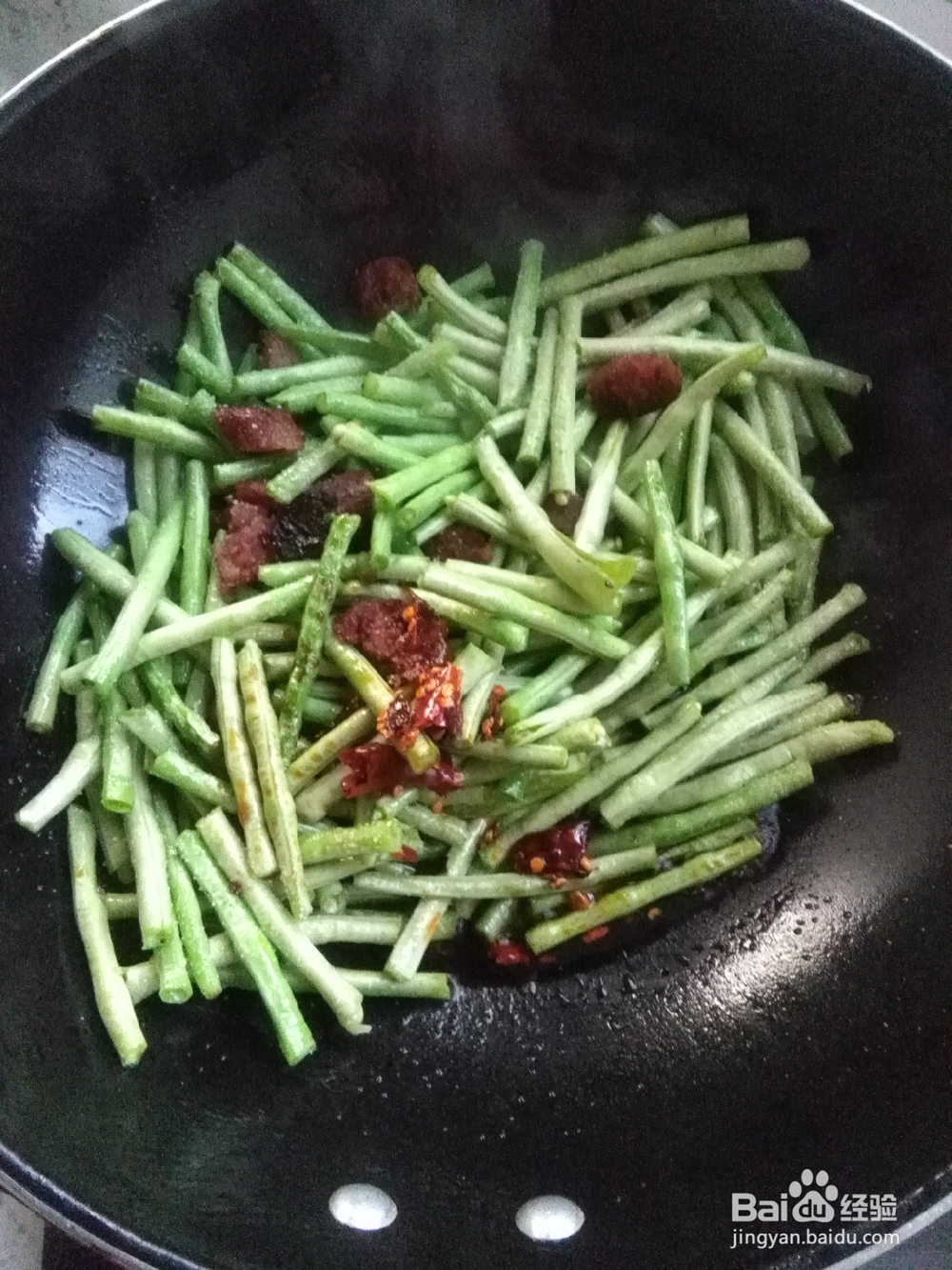 香肠炒长豆角