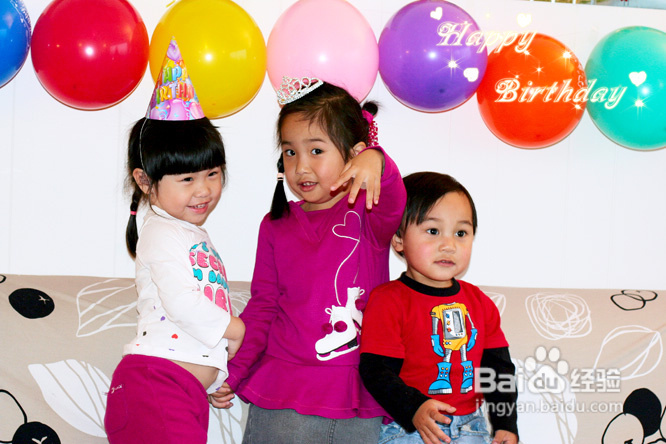 晴晴小公主四岁生日快乐(组图)