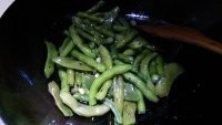 油炸孜然豆角的做法