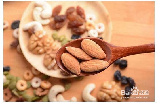 女性怎样通过饮食防脱发?