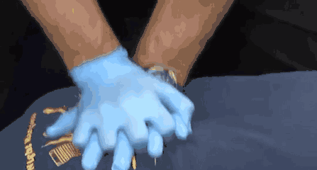 突发心梗生死瞬间的急救方法