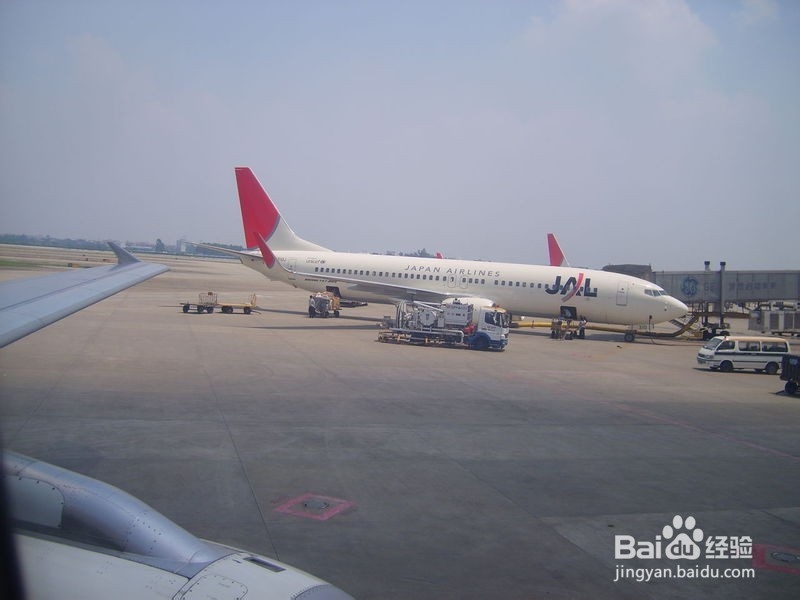 大学新生报到应该带些什么（注意什么）