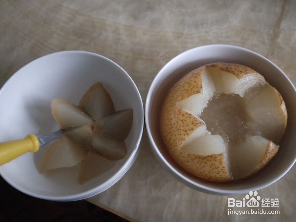 川贝蒸梨是食疗咳嗽的佳选之一