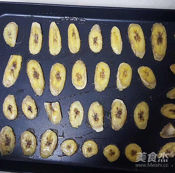 煎香蕉片的做法