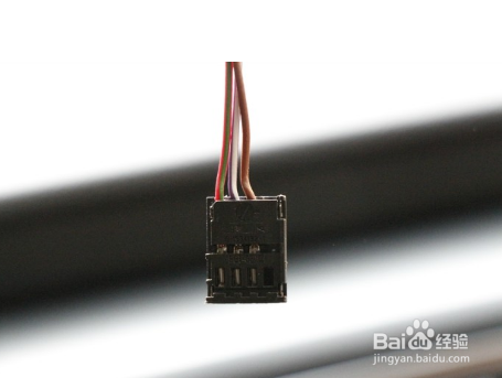 来看看怎么给爱车加装高配LED顶灯