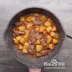 土豆肥牛拌饭的做法