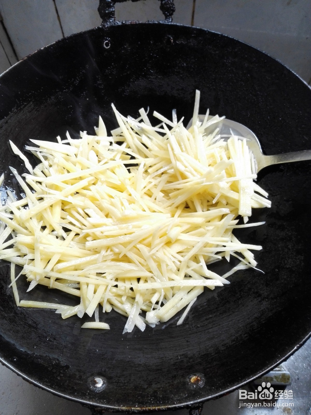 怎样炒香脆土豆丝好吃？