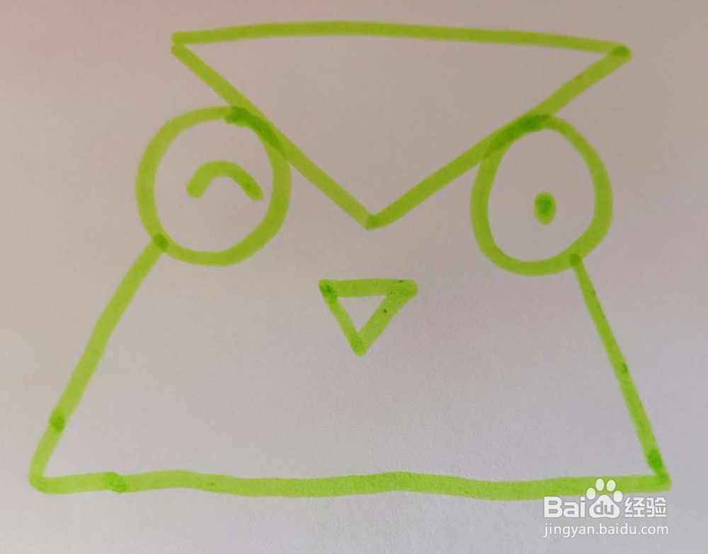 超简单的猫头鹰简笔画