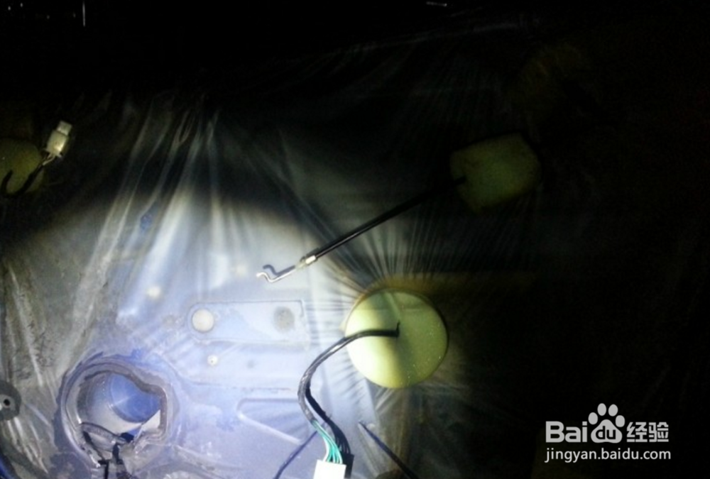 怎么修补车门漏水