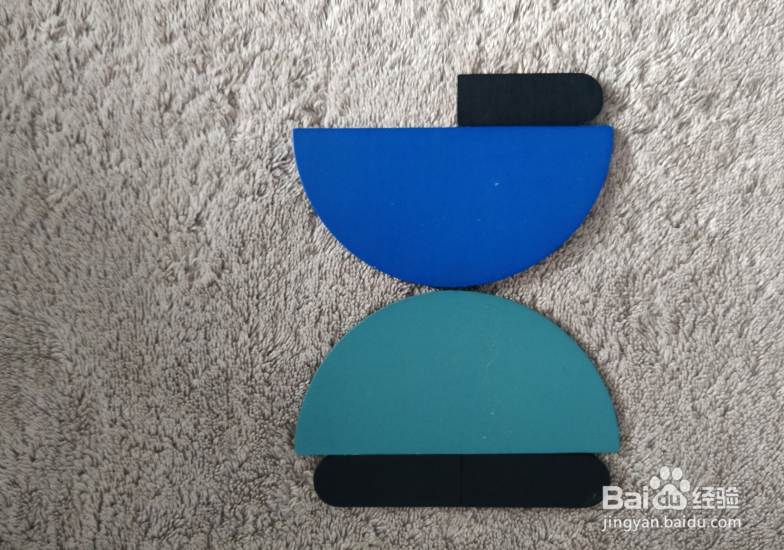 用几何形状怎样拼一只沙漏?