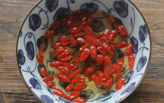 香甜软糯菊花糕