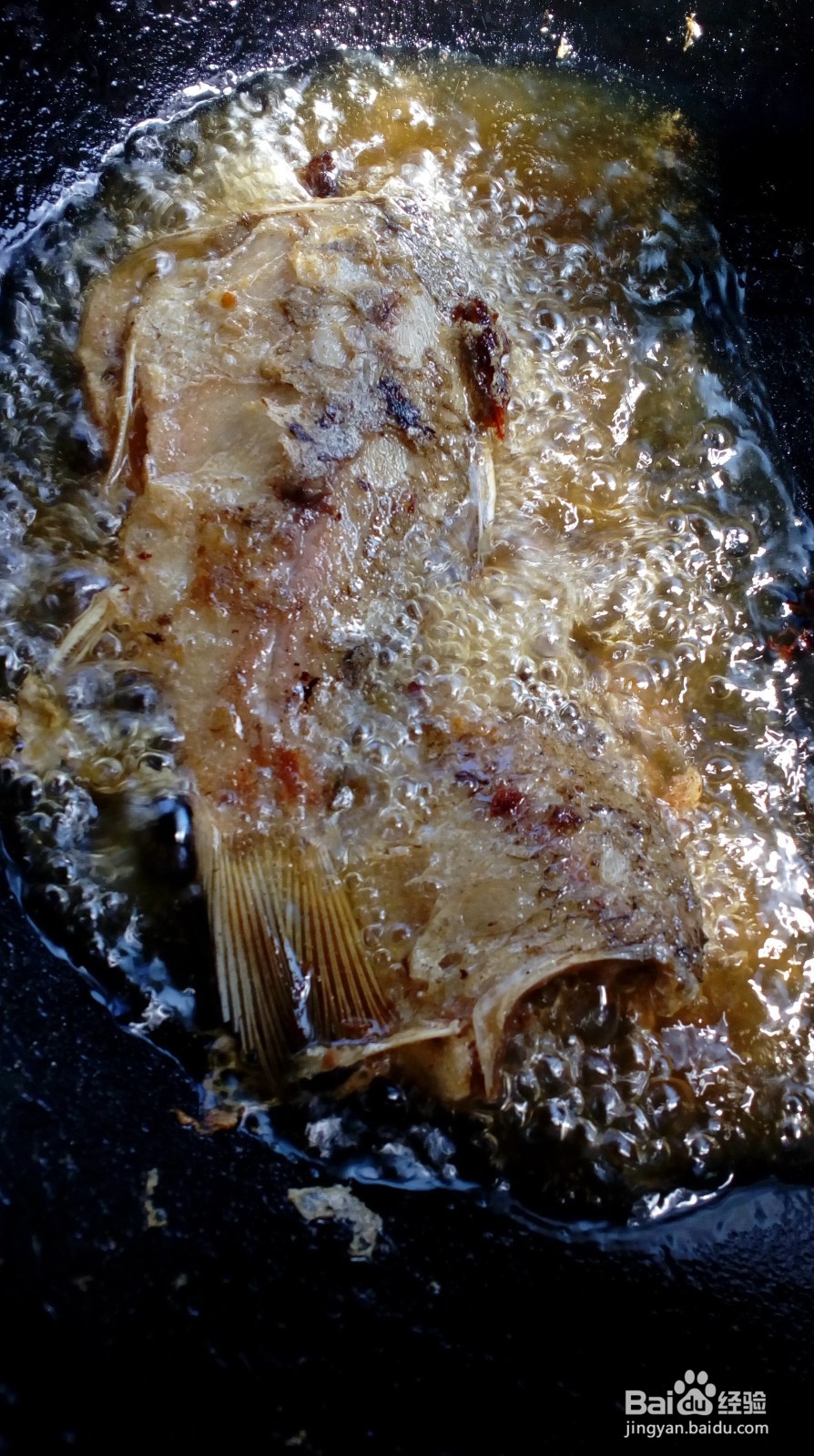 广式酥鲫鱼做法