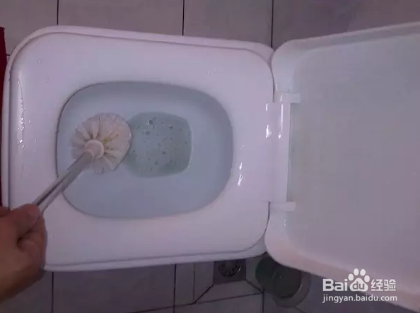 浴室清洁技巧
