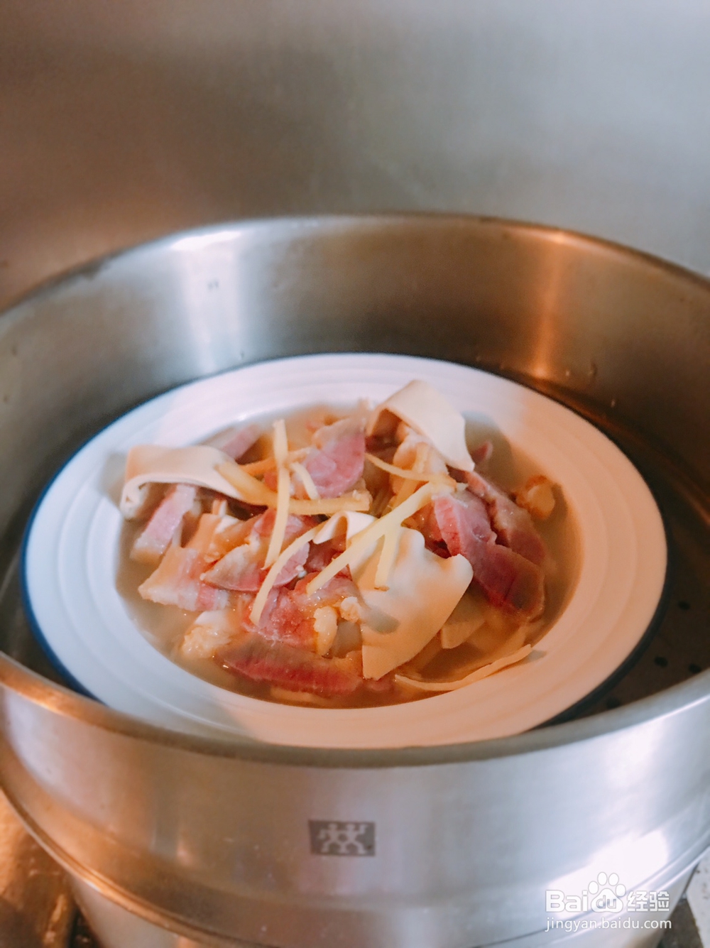 孩子爱吃的黄油百叶蒸咸肉