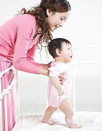 家长如何培养宝宝尽快学会走路