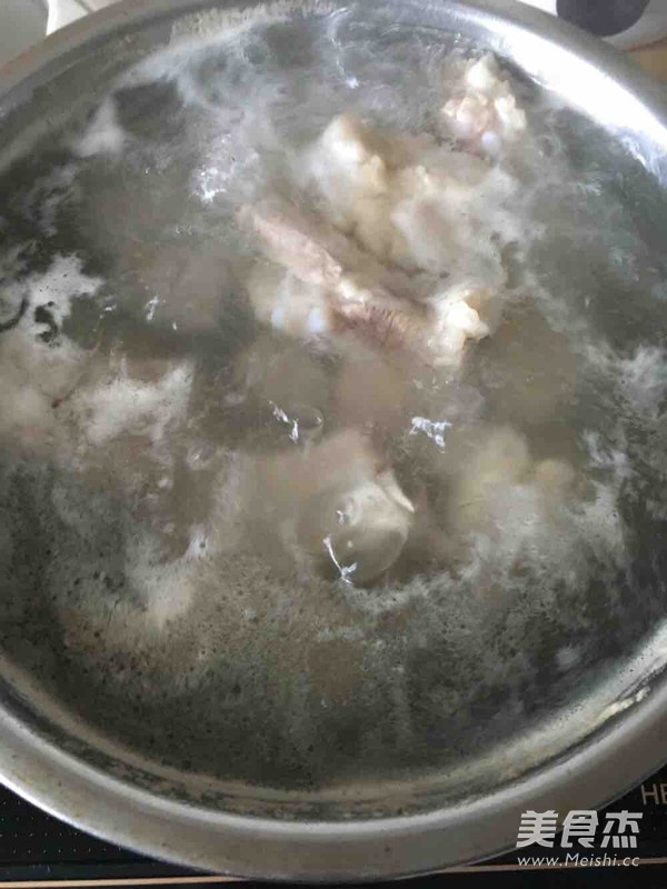 糖醋排骨的做法