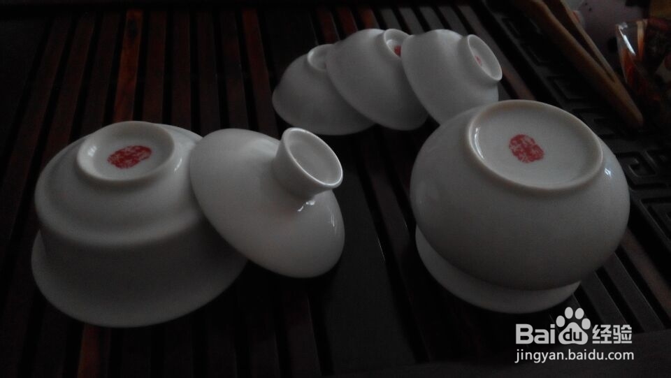 茶杯上的茶渍如何轻松祛除